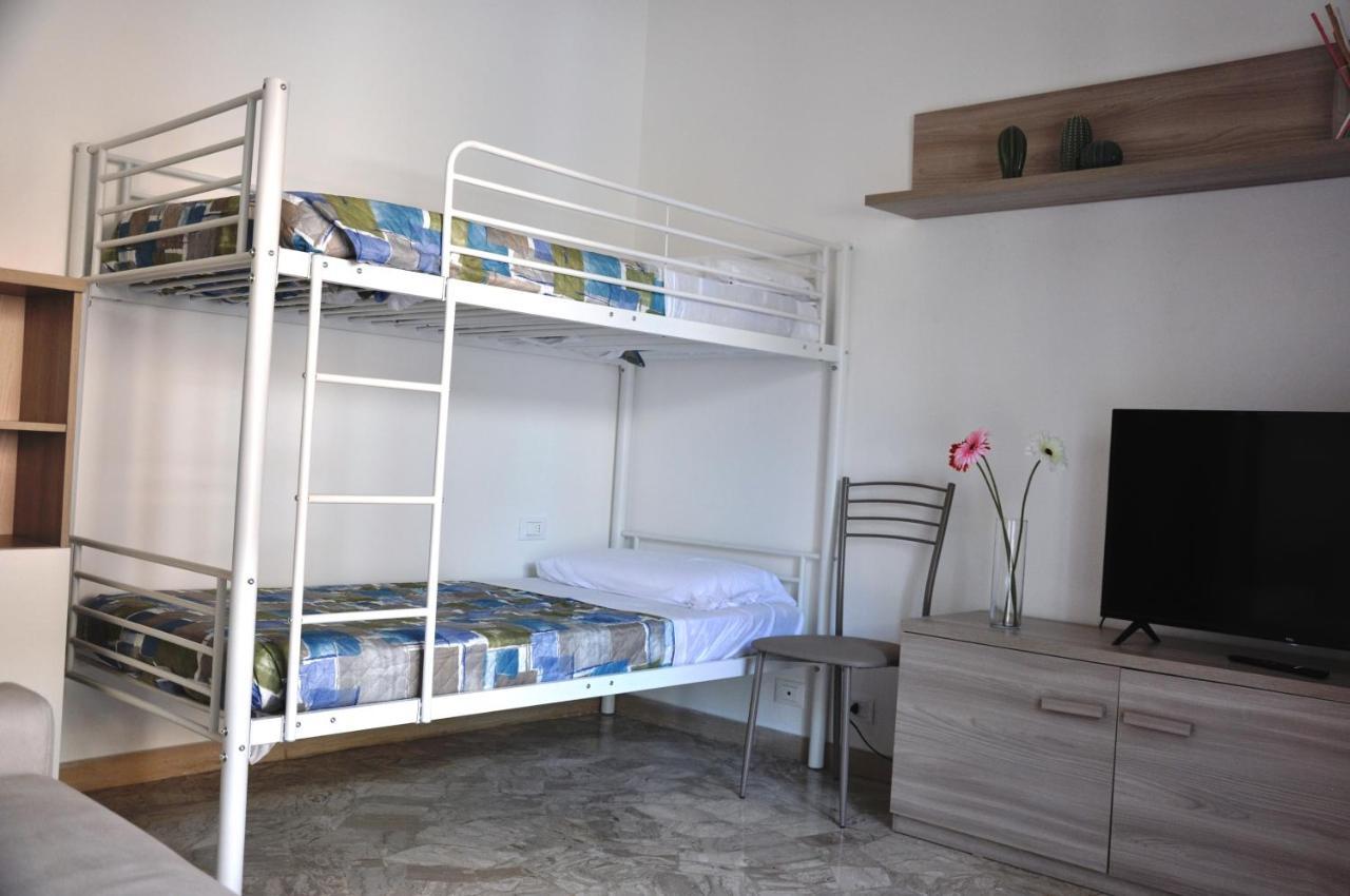 Viale Repubblica 307 6 Apartment Pietra Ligure Ngoại thất bức ảnh